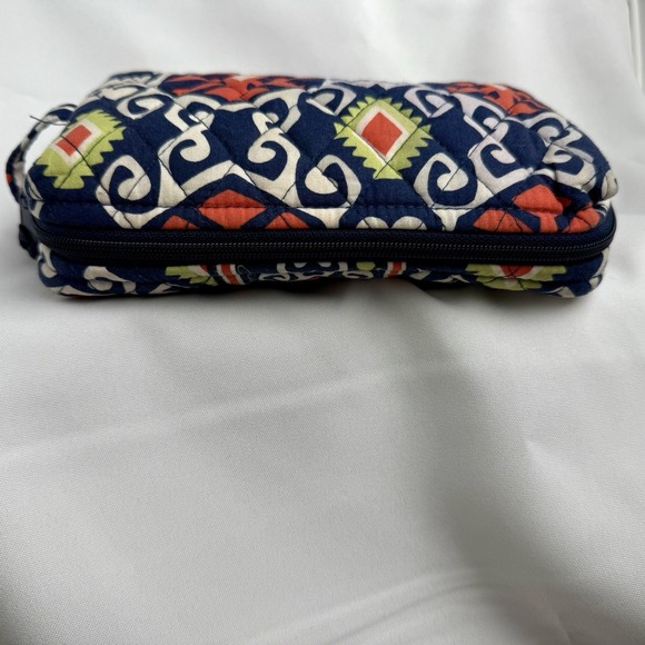Vera Bradley Sun Valley‎ Medium Cosmetic Case - Picture 3 of 6